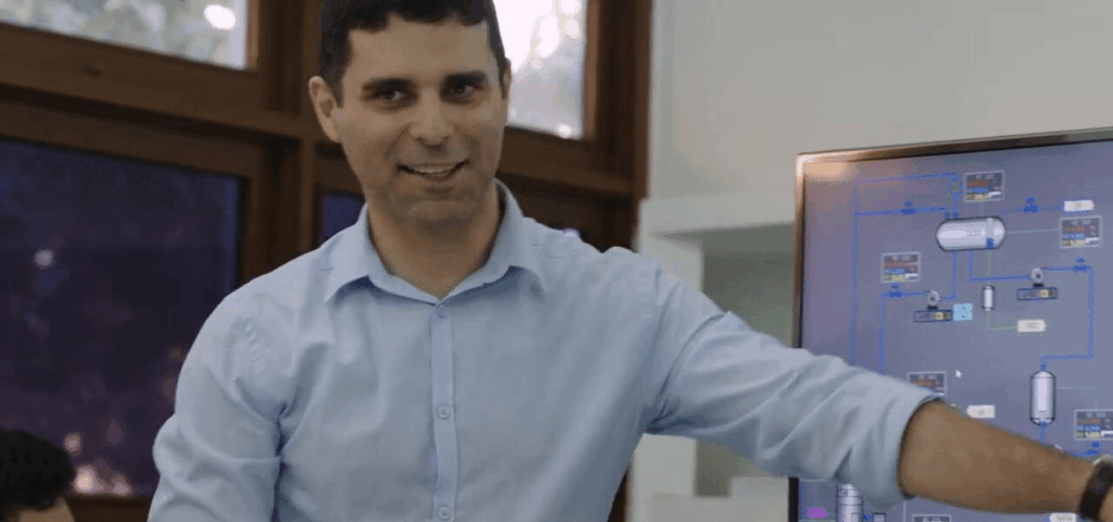 Dr. Heleno Bispo Professor de Engenharia Química, UFCG