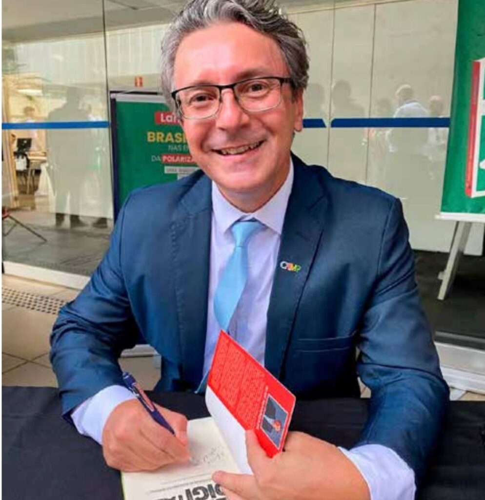 alek maracajá finalista premio jabuti
