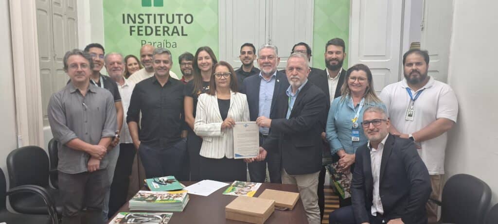 IFPB e FAROL DIGITAL firmam parceria - foto: Divulgação Farol Digital