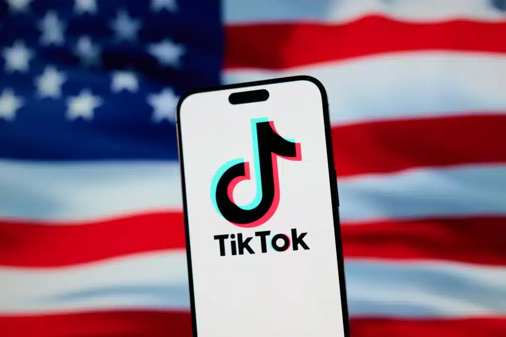 Usuários do TikTok se assustam com a coleção de “status de imigração” do aplicativo – aqui está o que significa Créditos da imagem: Jaap Arriens/NurPhoto / Getty Imagens