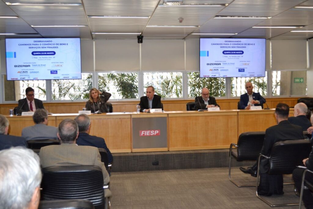 ABRAPEM e REMESP promovem evento contra fraudes no comércio Evento realizado na FIESP reúne especialistas para discutir prevenção de fraudes, segurança jurídica e desafios do comércio de bens e serviços.