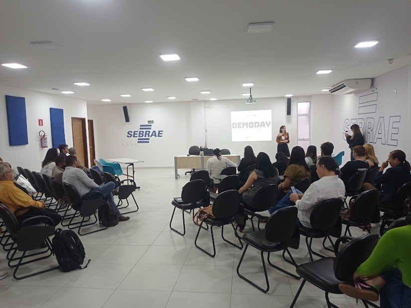 Ecossistema Farol digital marcou presença no Demoday do Impulse Campina que reuniu startups, investidores, lideranças do setor público da Paraíba demoday impulse campina apresenta pitches das startups finalistas