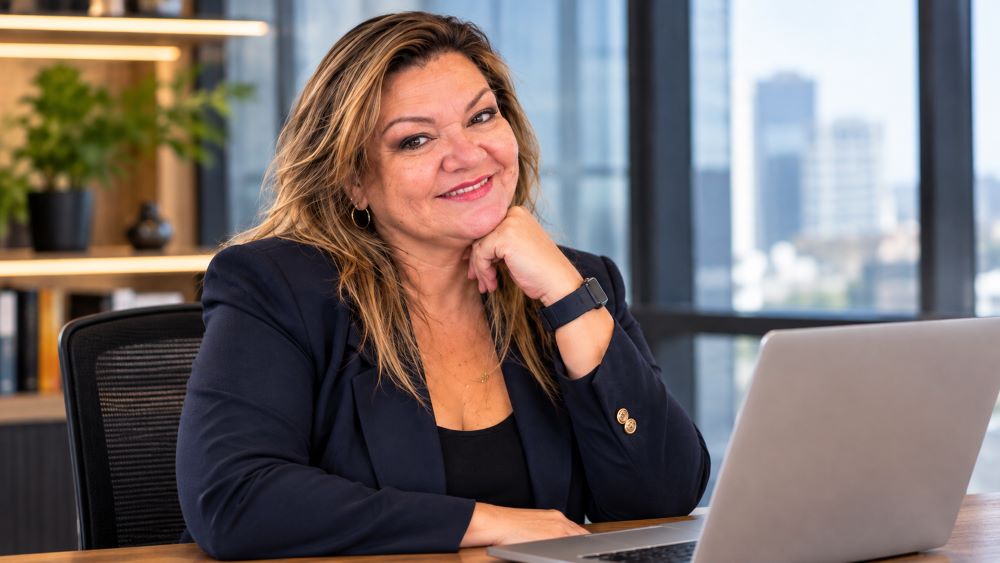 O futuro não precisa nascer longe daqui Mônica Ramos - Empresária, Contabilista e colunista Santotech